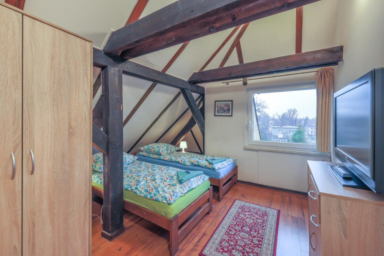 Privat overnatting Oliva *